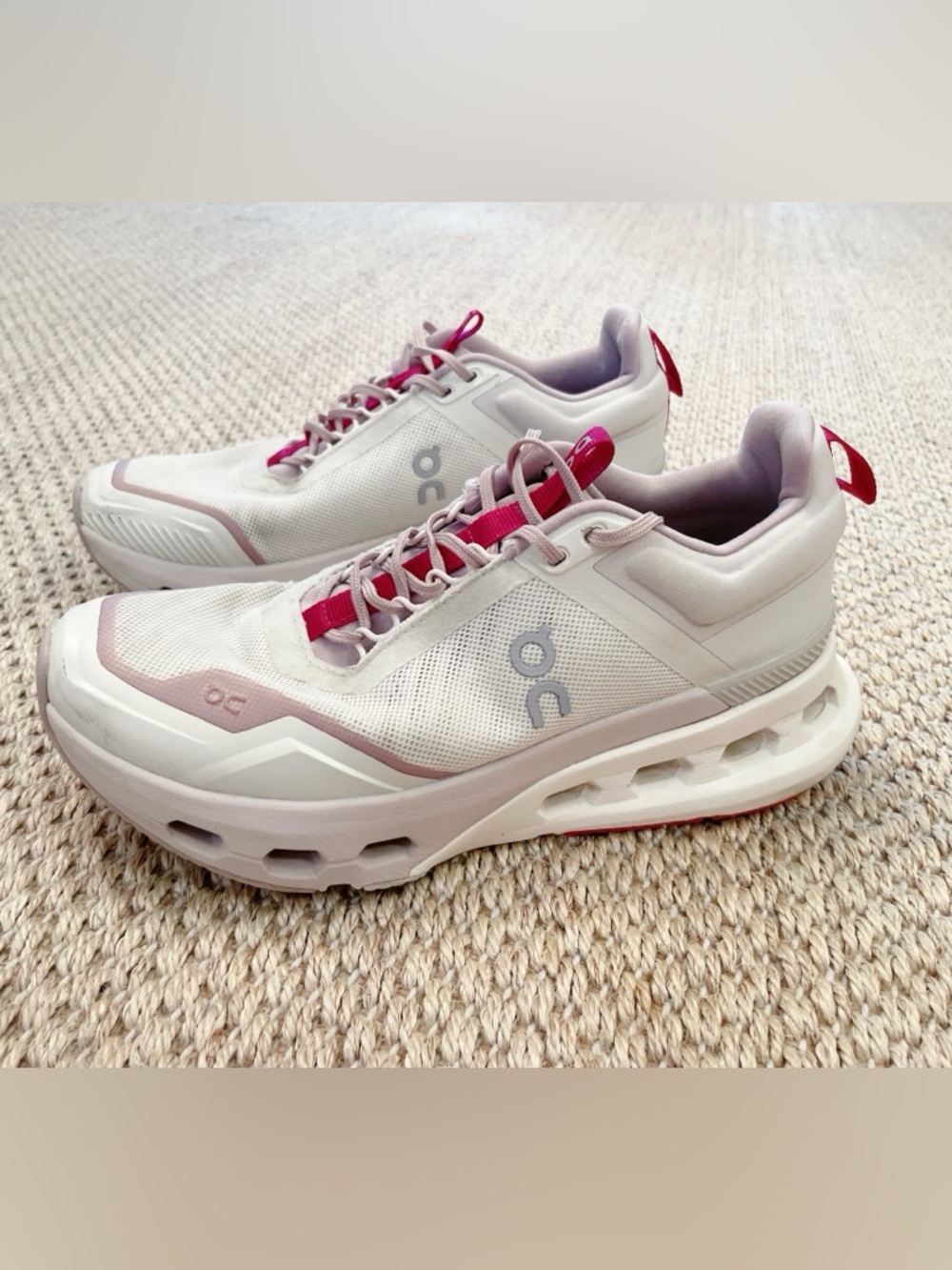 ON RUNNING Cloudnova x Limited Edition 'Ivory/Pink' Running Shoes Size 7